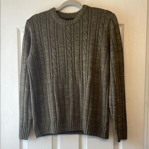 💛 George Crewneck Cable Knit Sweater 💛
